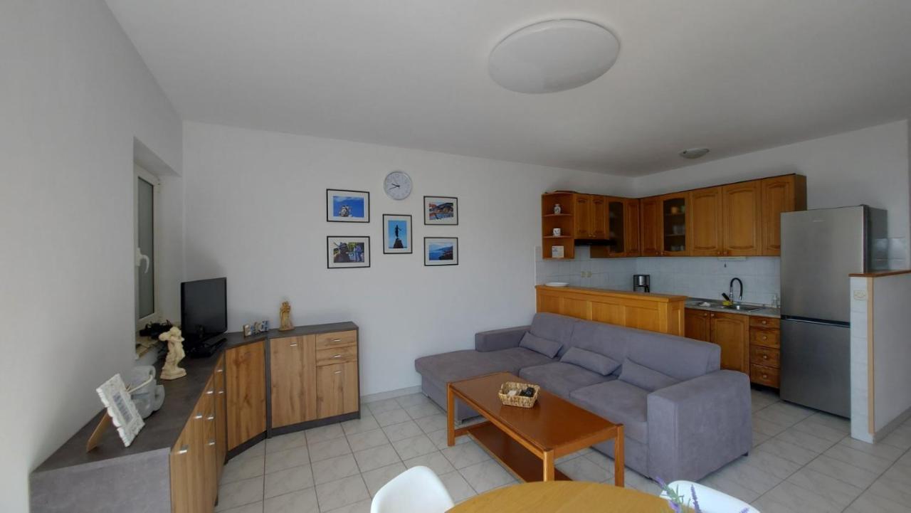 Apartment Mira Opatija Exterior photo